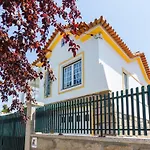 Araujo 111 - Traditional House 펜션 *