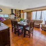 Araujo 111 - Traditional House *