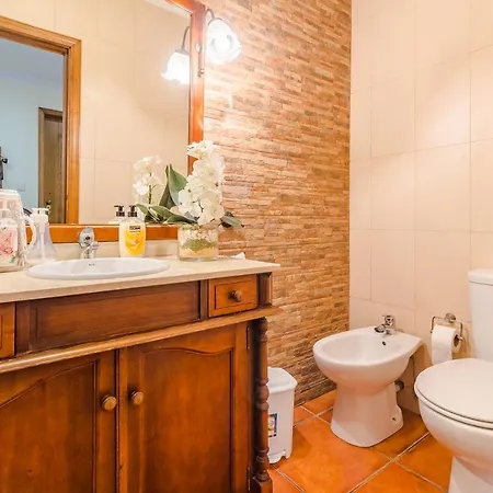 Araujo 111 - Traditional House *